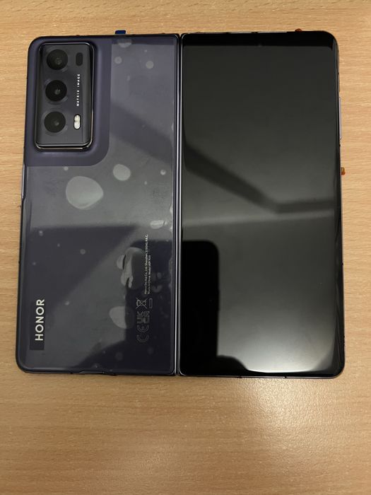 Honor Magic V2, nou
