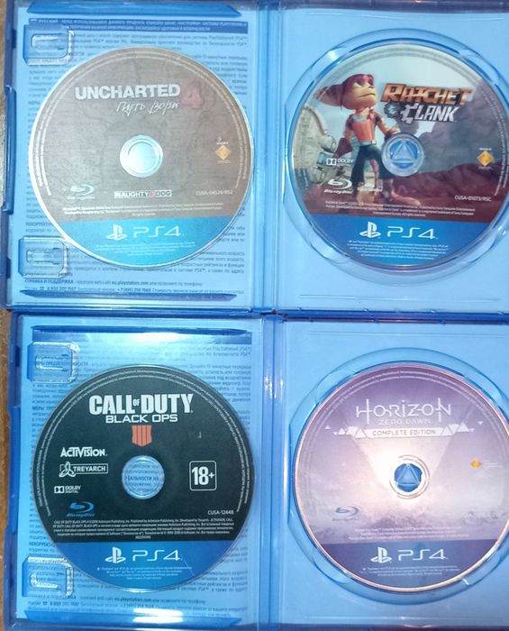 Play Station 4 slim 1TB