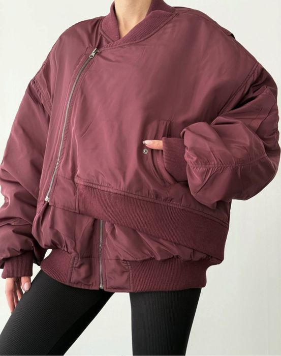 Oversize bomber яке в цвят бордо