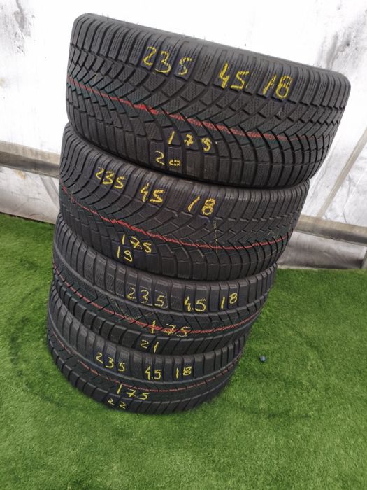 235.45.18 2x Bridgestone 2x Pirelli
