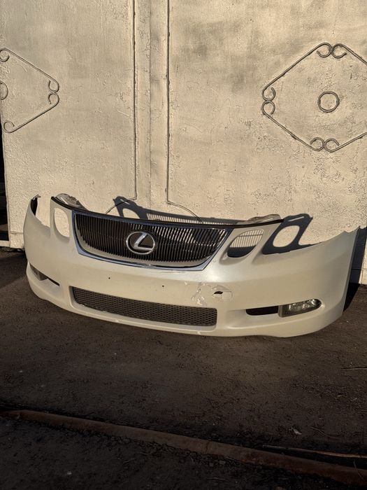 Бампер передний бампер лексус gs300