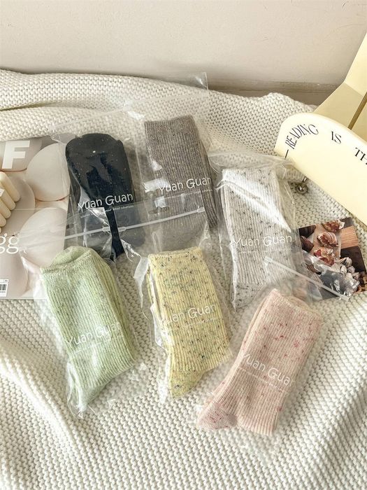 Носки женские средние нежные