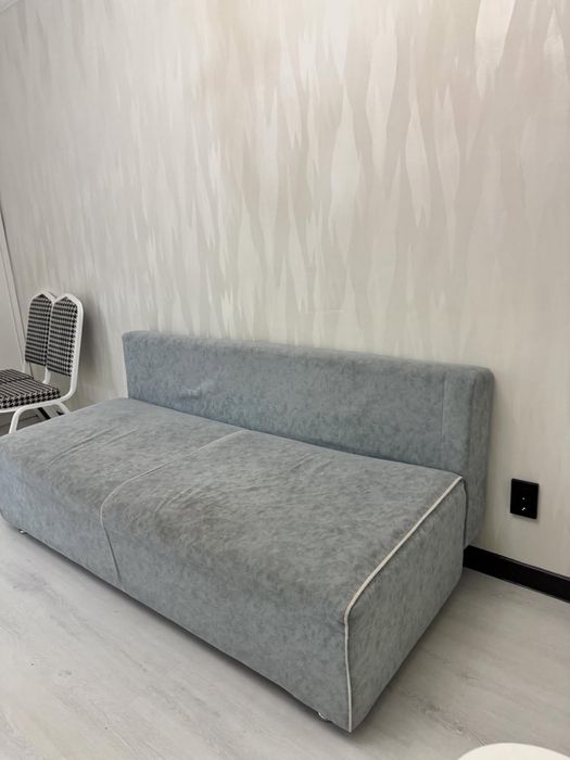 Продам Диван 190 см
