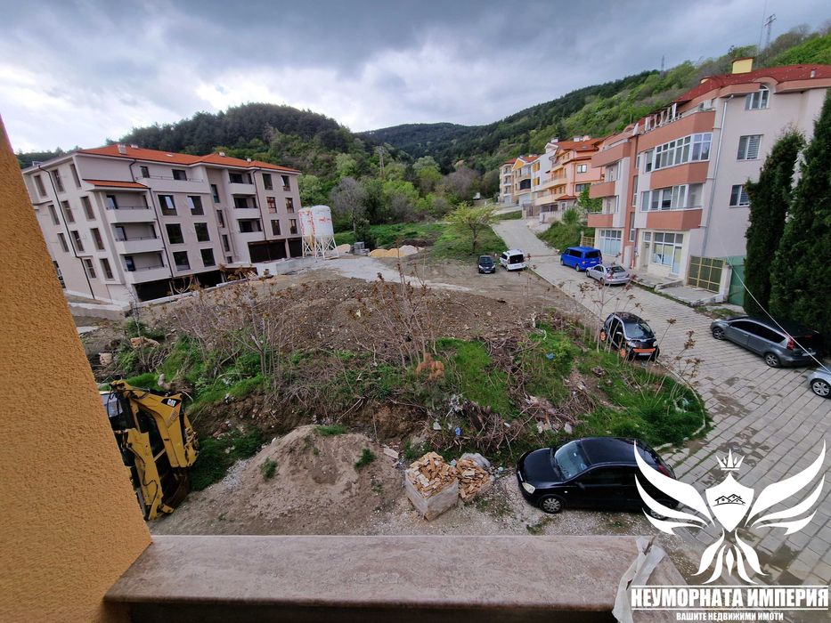 Продава се Тристаен апартамент в Асеновград - 92 кв.м за 1093 €/кв.м - Снимка #15