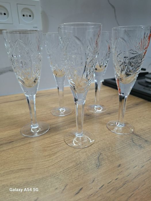 Продам рюмки хрусталь