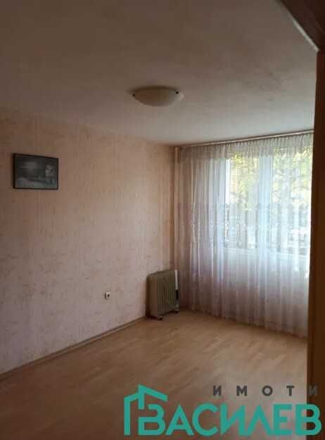 Продава се Двустаен апартамент в София, Център - 68 кв.м за 1598 €/кв.м - Снимка #2