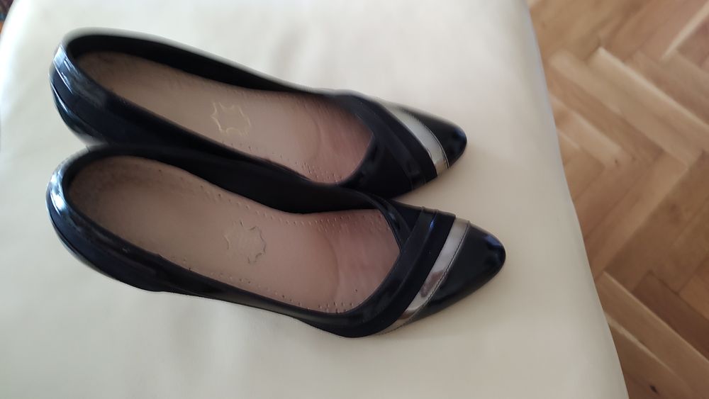 Дамски официални обувки, номер 38.