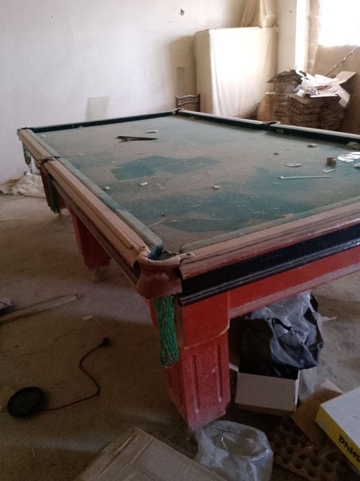 Sotiladi blyart stol narxini kelishamiz