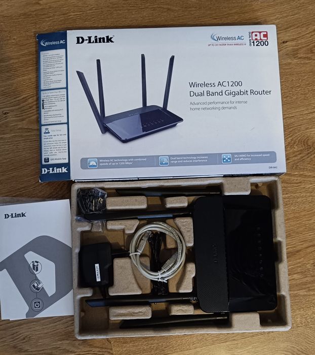 Router D‑Link DIR‑842 AC1200 – Stare excelentă