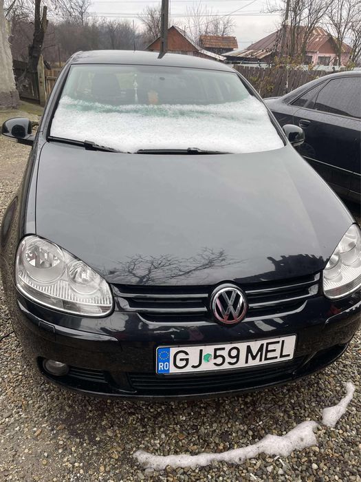Se vinde golf 5
