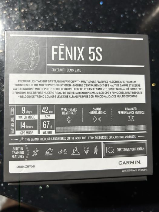 Часы Garmin fenix 5s