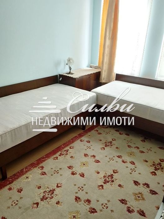 Продава се Тристаен апартамент в Шумен, Център - 98 кв.м за 1458 €/кв.м - Снимка #2