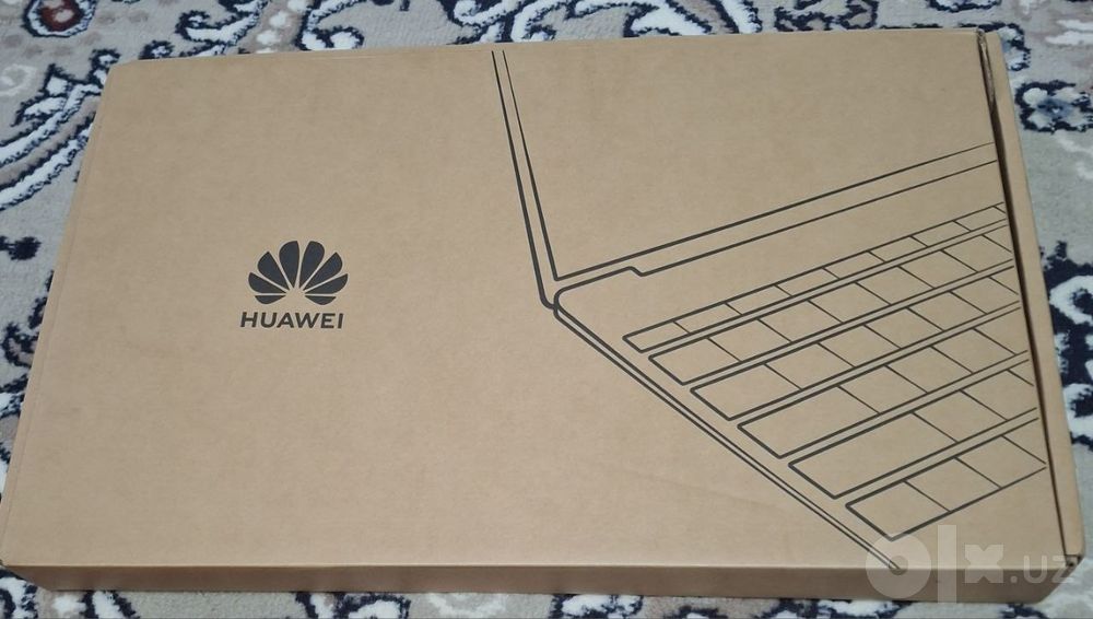 Ноутбук Huawei 16. Новый в упаковке.