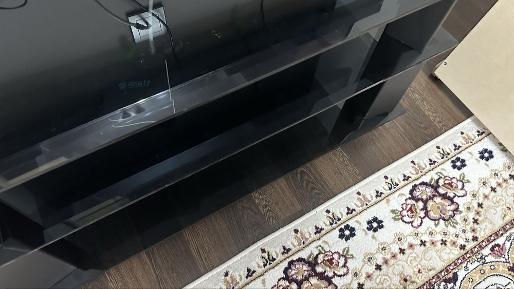 Подставка под телевизор