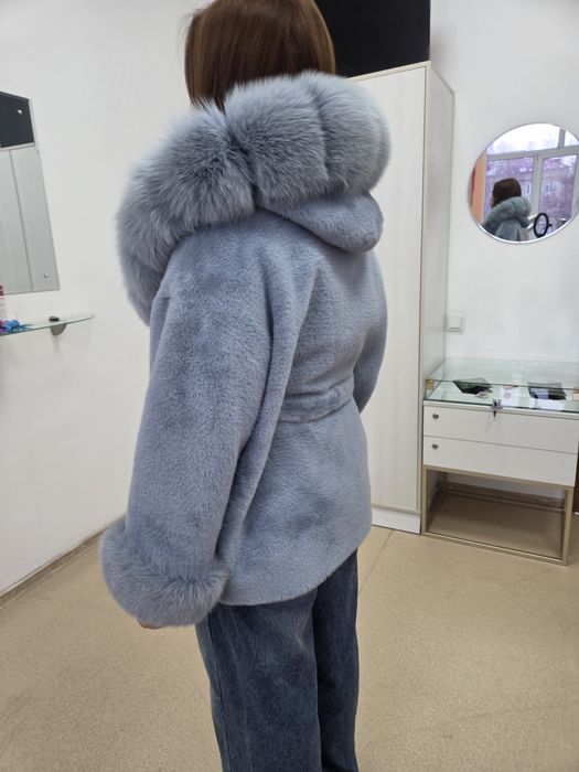 Продам шубу натуральную