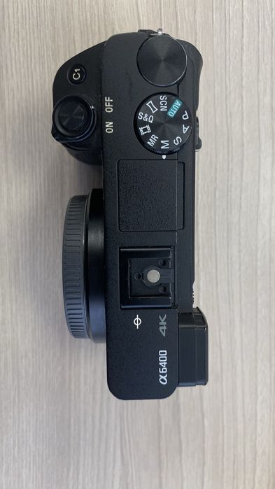 Sony a6400 в отличном состоянии