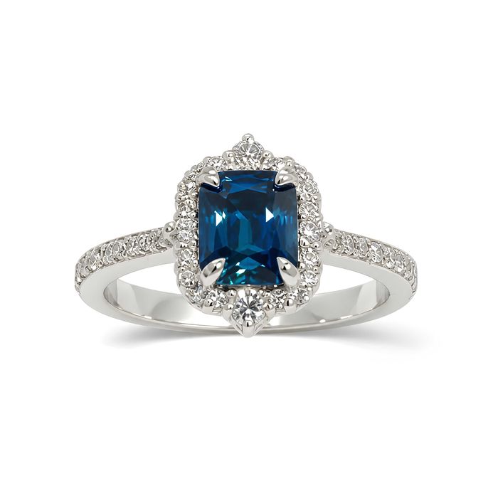 Пръстен със син сапфир 1.43 ct и естествени диаманти 0.35 ct F/VS – 14K бяло злато, Арт Деко, Сертификат GemLab