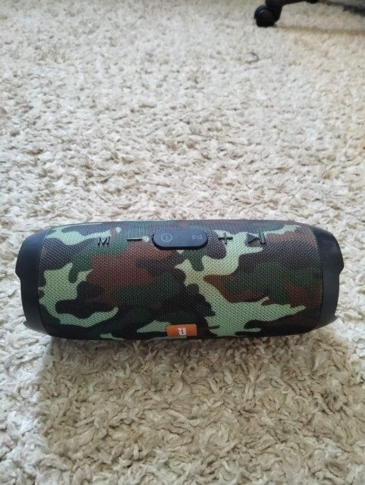 Продам колонку JBL