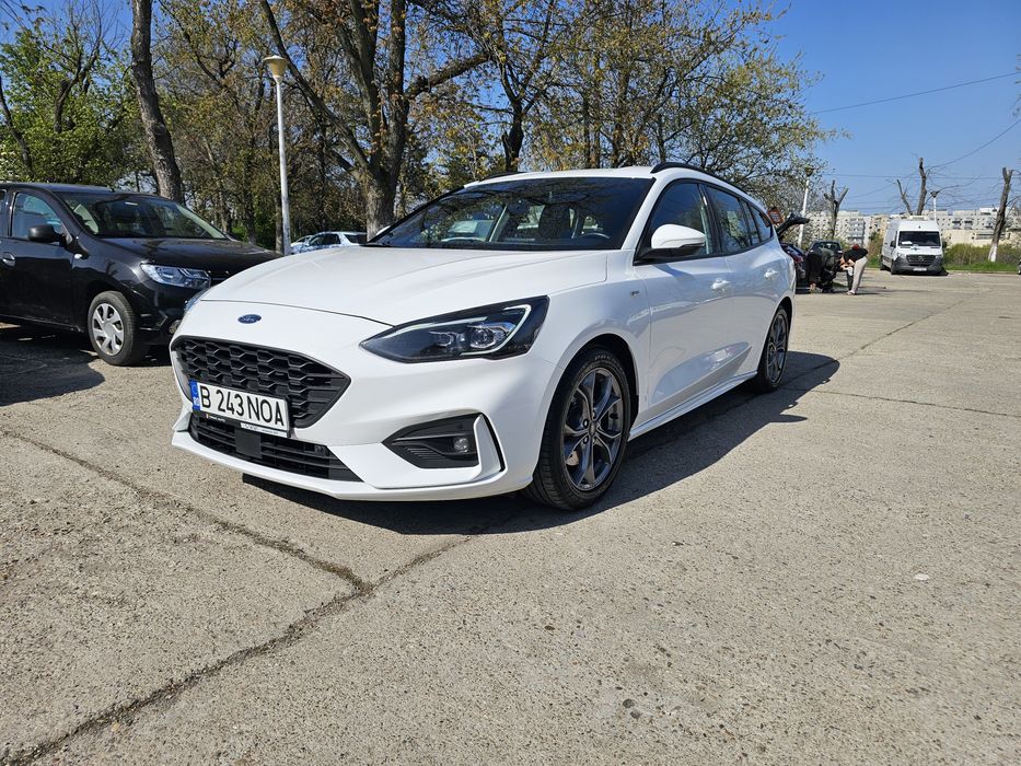 FORD Focus 2021 — imagine 4