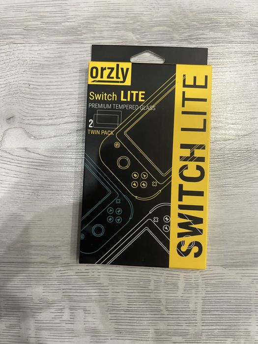 Orzly Essential Pack за Nintendo Switch Lite – ТОП комплект!