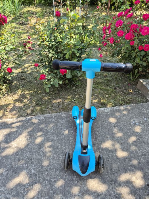 Vand trotineta copiii