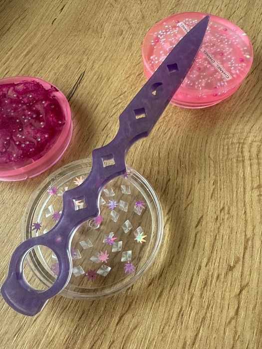 Епоксидна смола: гриндери, хартийки , пепелници и ключодържатели