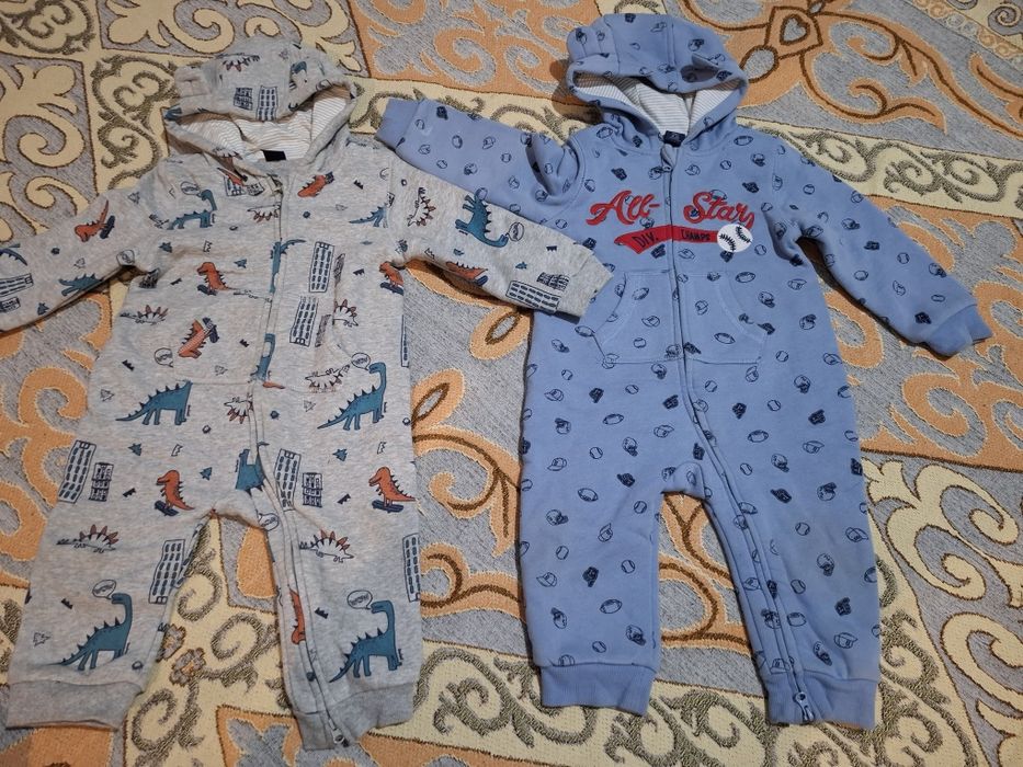 Боди осенний.9-12 месяцев.