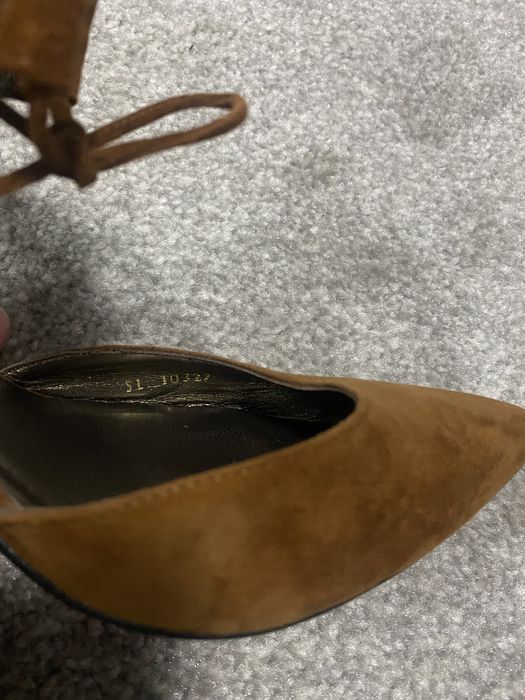 Pantofi Stuart Weitzman