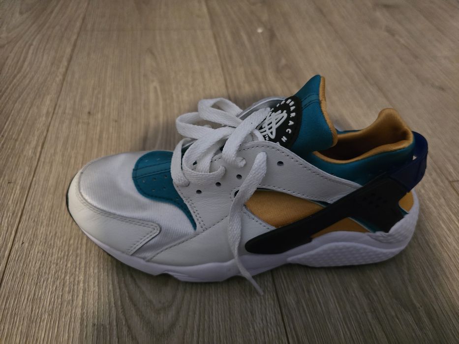 Nike Huarache (nu amiri, nu versace, nu adidas, nu  tommy, nu ralph)