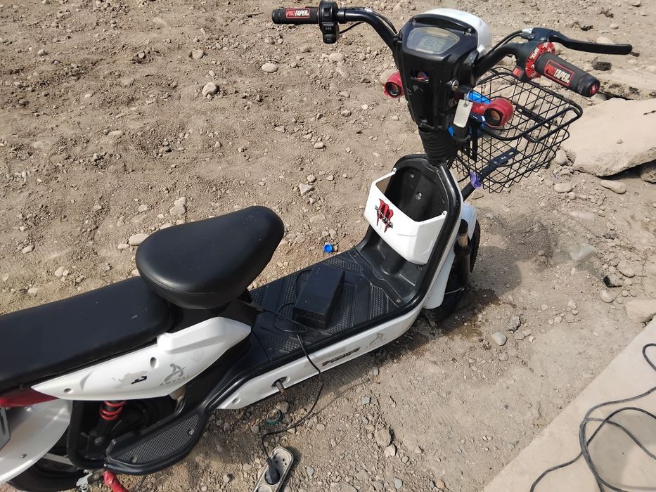 Продам электро скутер аманат