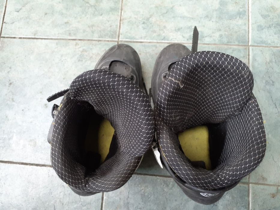 Vand role Rollerblades Bladerunner pentru trick-uri