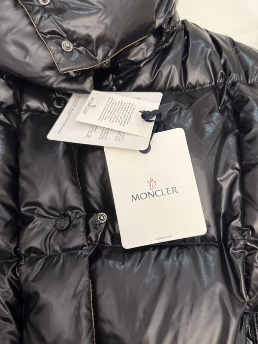 Пуховик Монклер новый