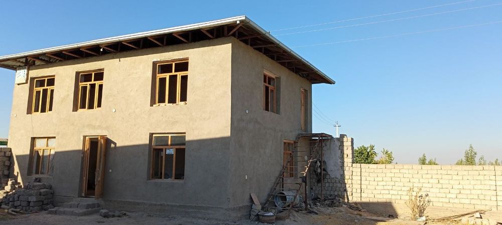 Ishlab chiqarish tsexi sotiladi (barcha qulayliklar bilan)