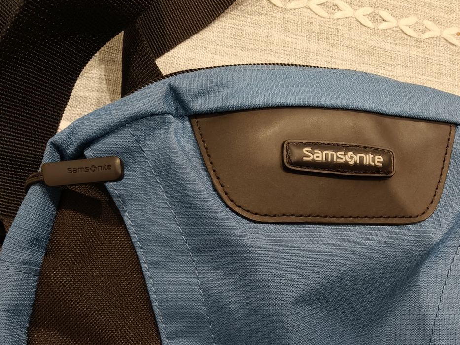 Сумка Samsonite на плечо