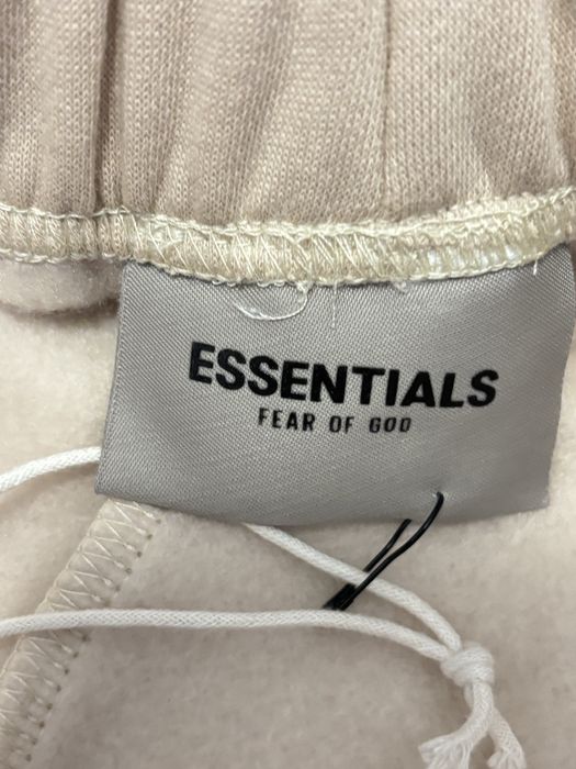 Pantaloni Essentials