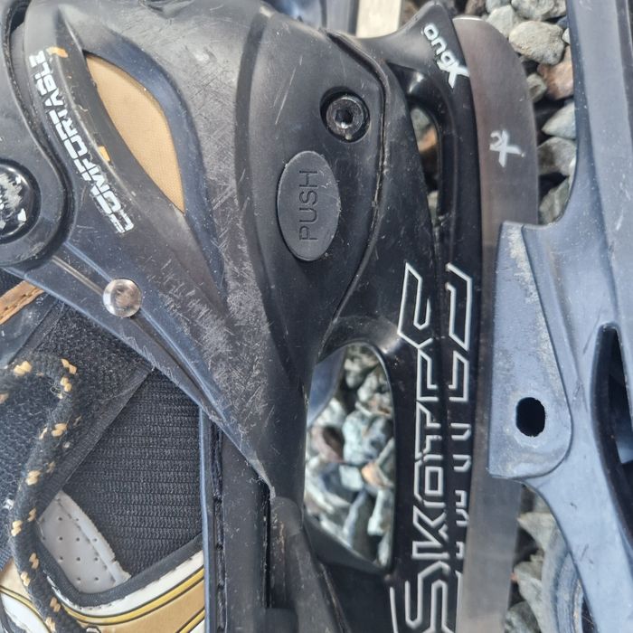 Role/patine reglabile 35-38