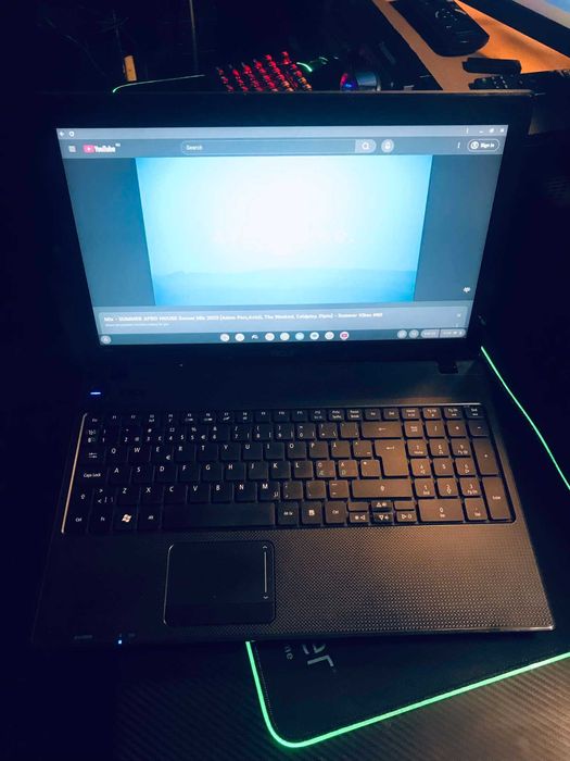 Laptop Acer Aspire 5552 - 8GB RAM, SSD 120GB, Chrome OS Flex