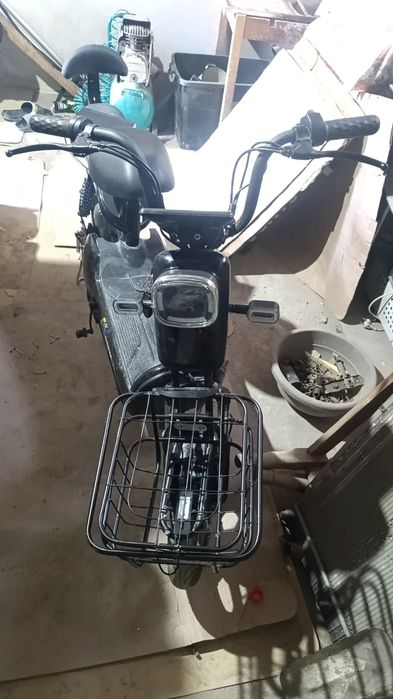 Электро велосипед с зарядкой