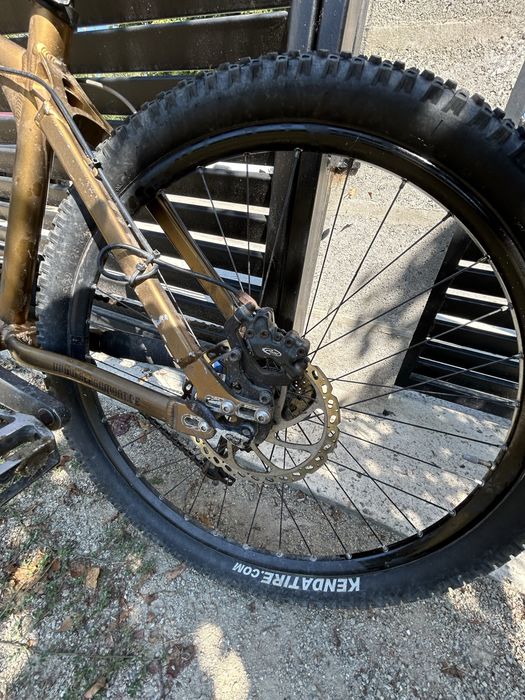 Bicicleta Bergamont Kiez 040