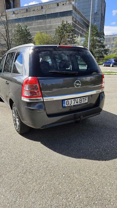 ZAFIRA 7 Locuri an,2011 motorizare ecoflex 1,7