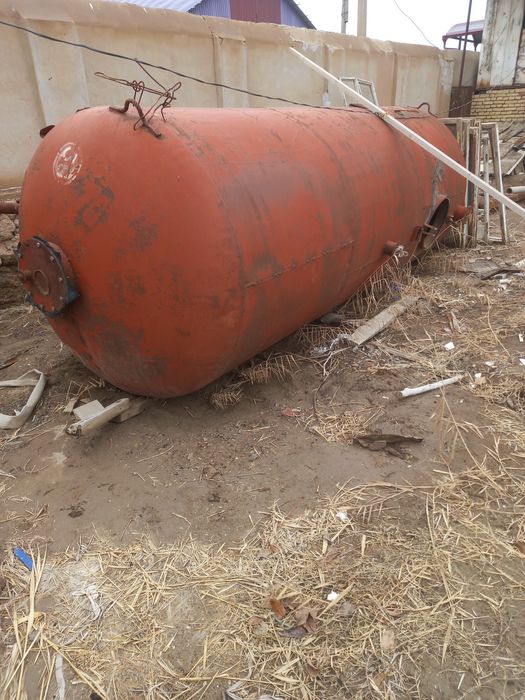 Продаются Ёмкость