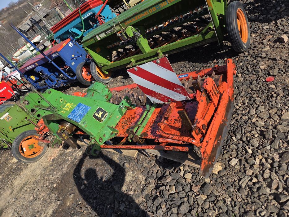 Freza Grapa Rotativa Kuhn HR 3002