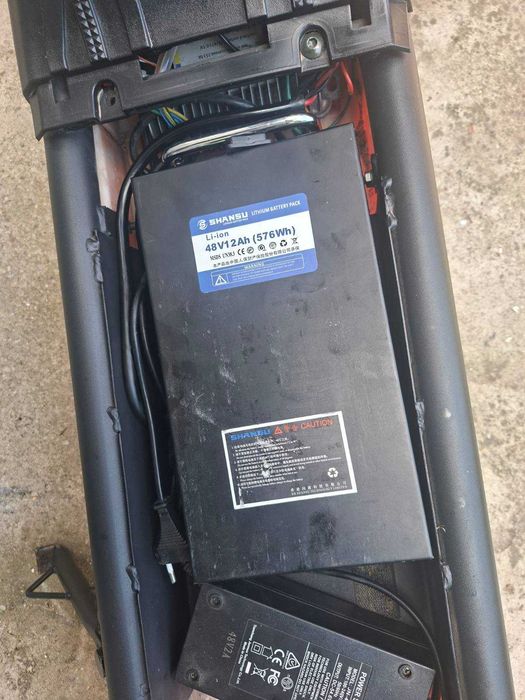De vânzare scooter electric!