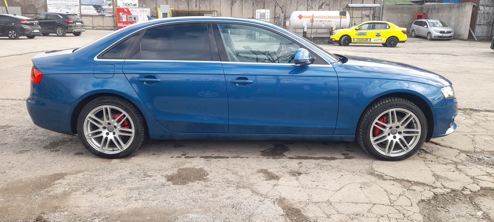 Vând Audi A4 B8 2.0 TFSI QUATTRO