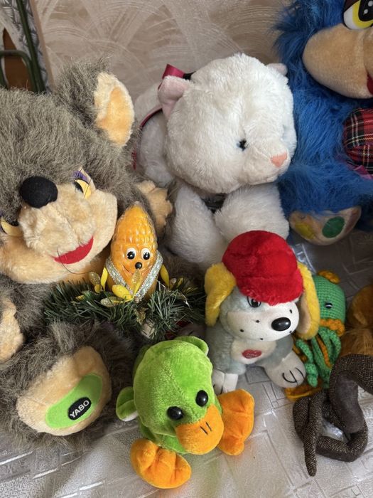 Мягкая игрушка Покемон.