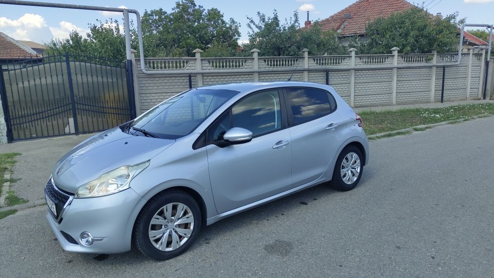 Peugeot 208 , 1,4 Hdi