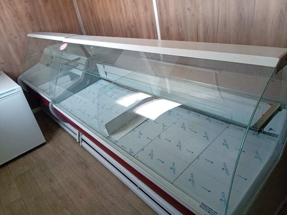 Ветринный холодильник +5-5