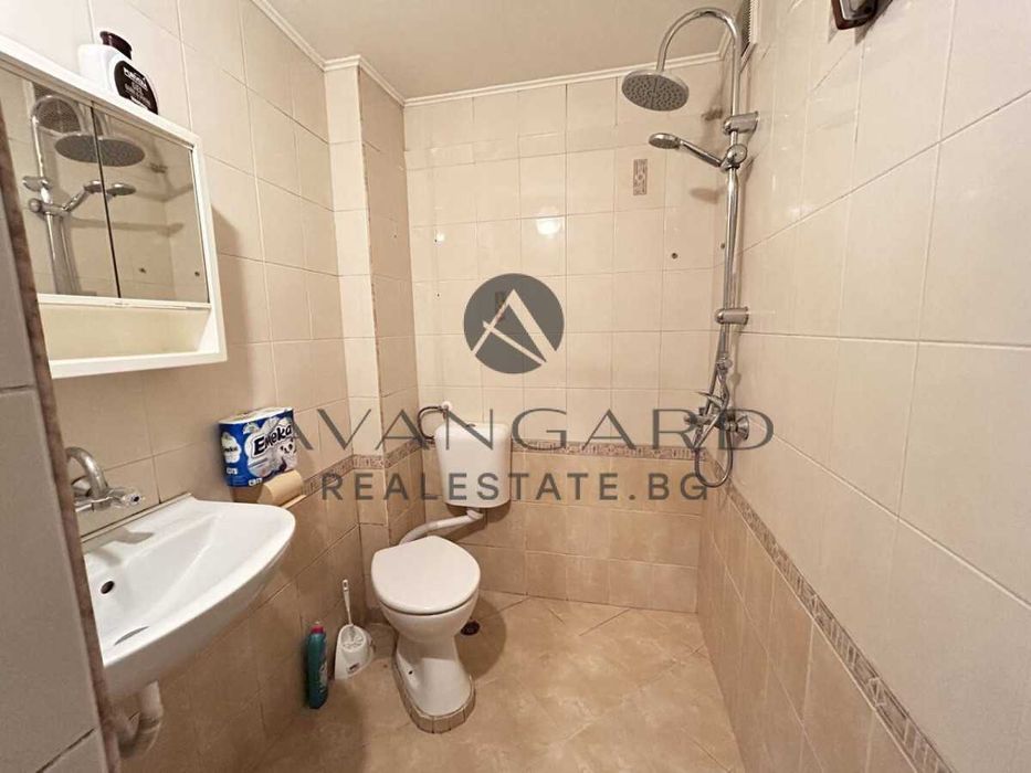 Продава се Двустаен апартамент в Пловдив, Кършияка - 65 кв.м за 1962 €/кв.м - Снимка #9