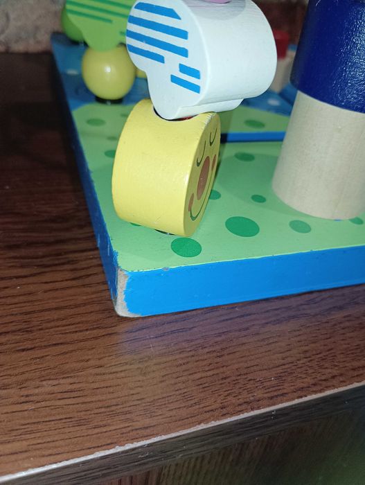 Играчки по 5 ,10, 15 лв