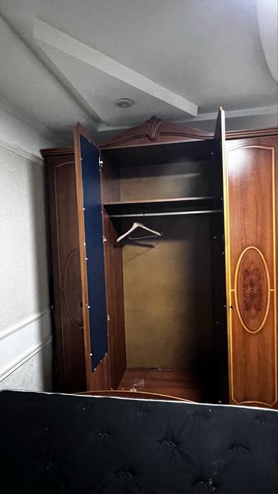 Продам комнатный гарнитур